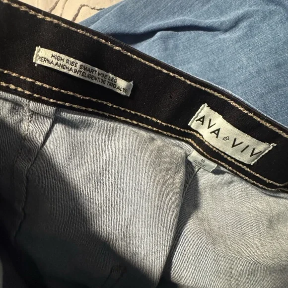 LIKE NEW! Ava & Viv high rise wide leg relaxed Jeans size 18 plus size denim - Picture 2 of 6